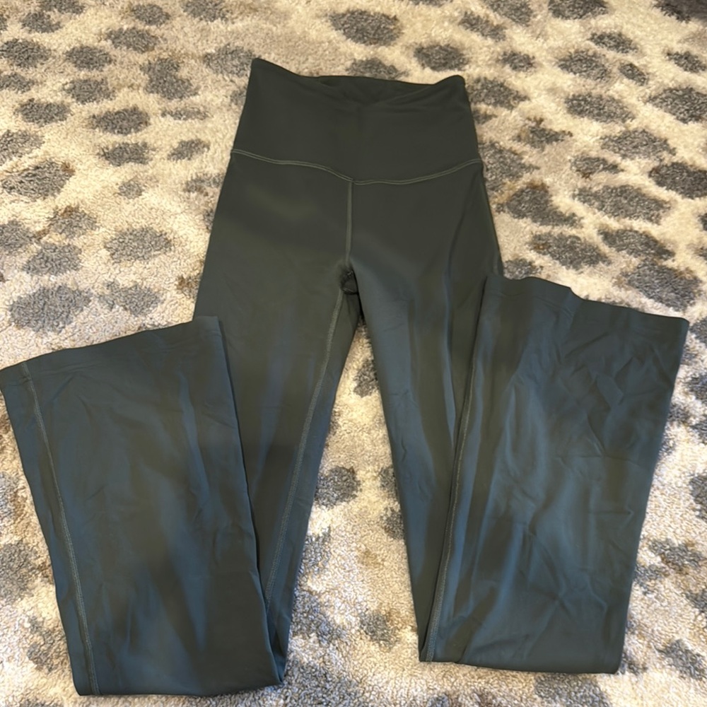 Lululemon flare leggings